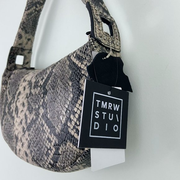 🌺SOLD🌺NWT TMRW Studio x Anthro | Snakeskin Mini Shoulder Hobo Bag Baguette - Picture 4 of 8